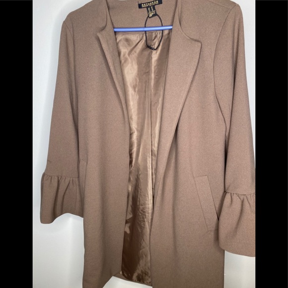 Formal Cardian/jacket from Urban behaviour - Picture 1 of 1